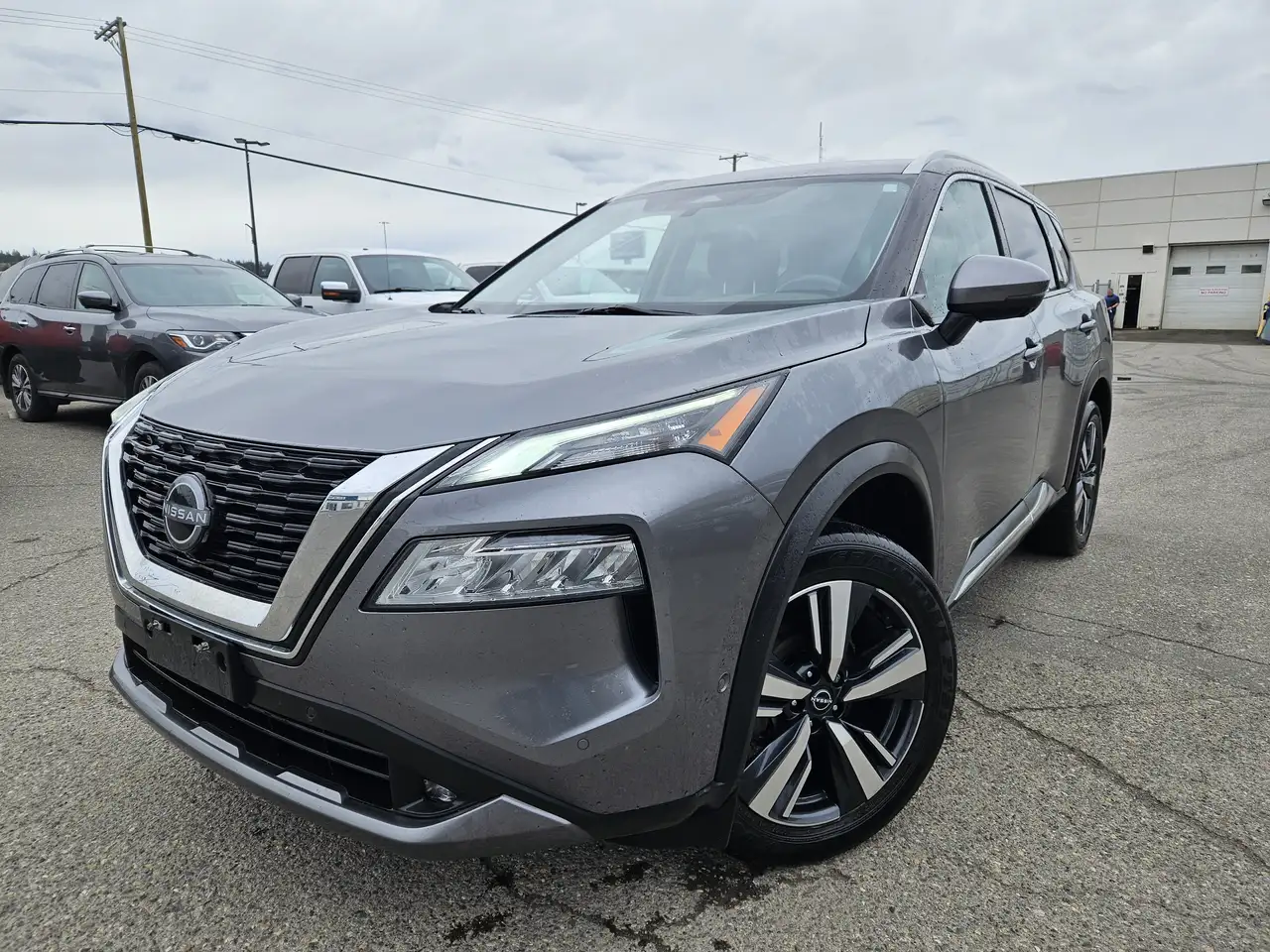 Nissan Rogue снимка Nissan Rogue