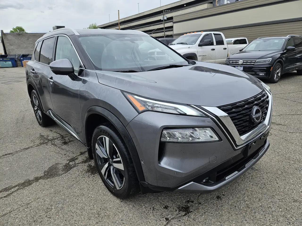 Nissan Rogue снимка Nissan Rogue