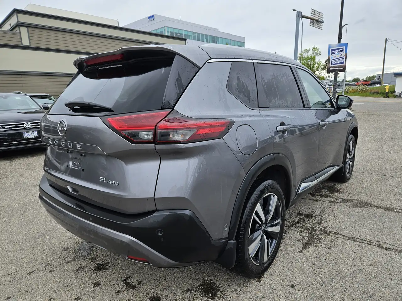 Nissan Rogue снимка Nissan Rogue
