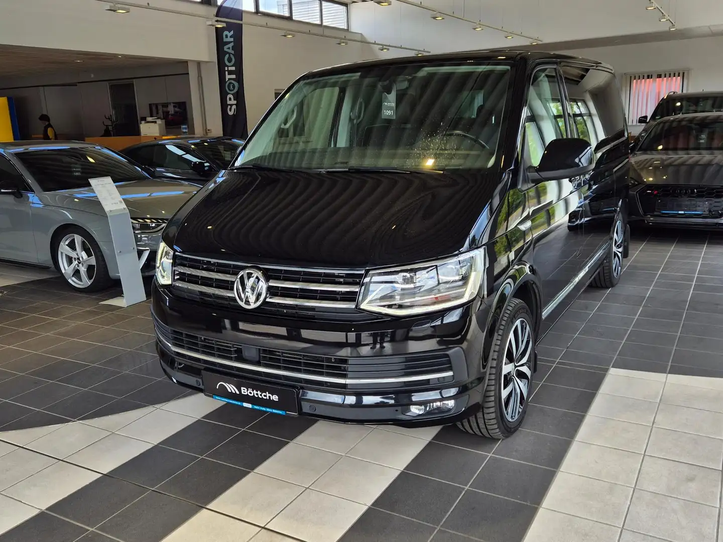 Volkswagen T6 Caravelle Highline 2.0 TDI AT/AHK/LED/Navi/Shz/Kamera/Klimaa Negru - 2