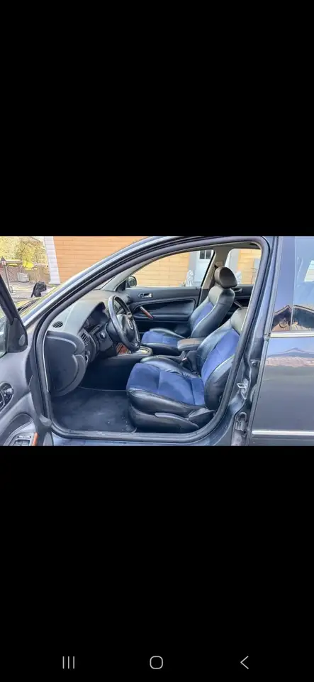 Volkswagen Passat 1,9 TDI PD Aut., foto 4