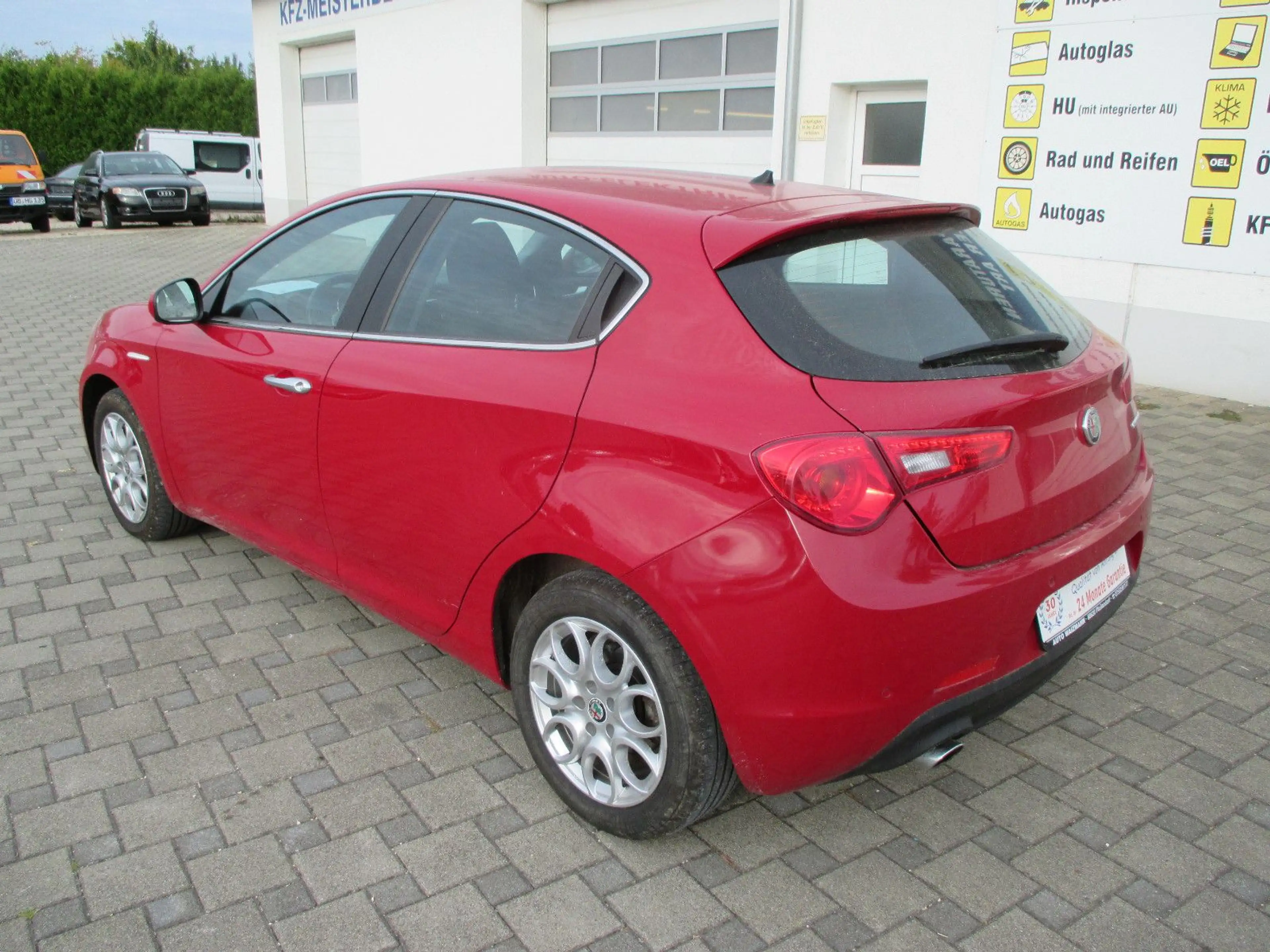 Alfa Romeo Giulietta Super 1.6 JTDm Autom. — photo 5
