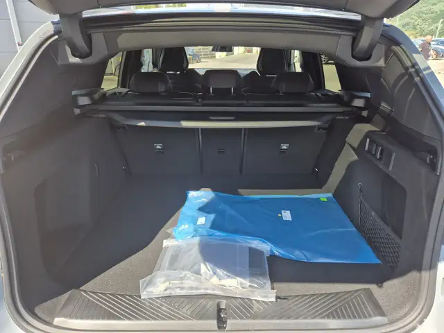 BMW X3 view 10