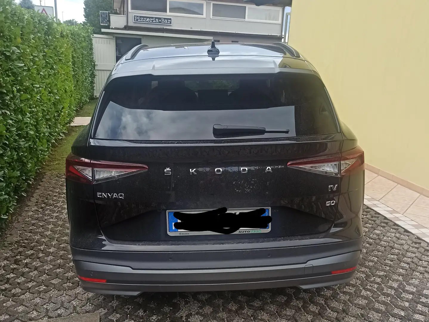 Skoda Enyaq Enyaq iV 60 Executive Nero - 1