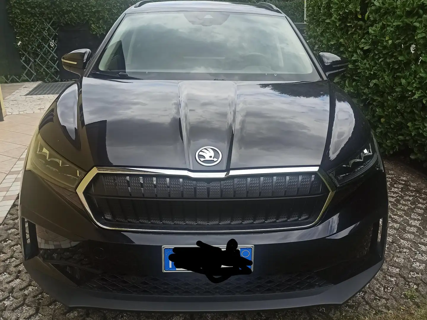 Skoda Enyaq Enyaq iV 60 Executive Nero - 2