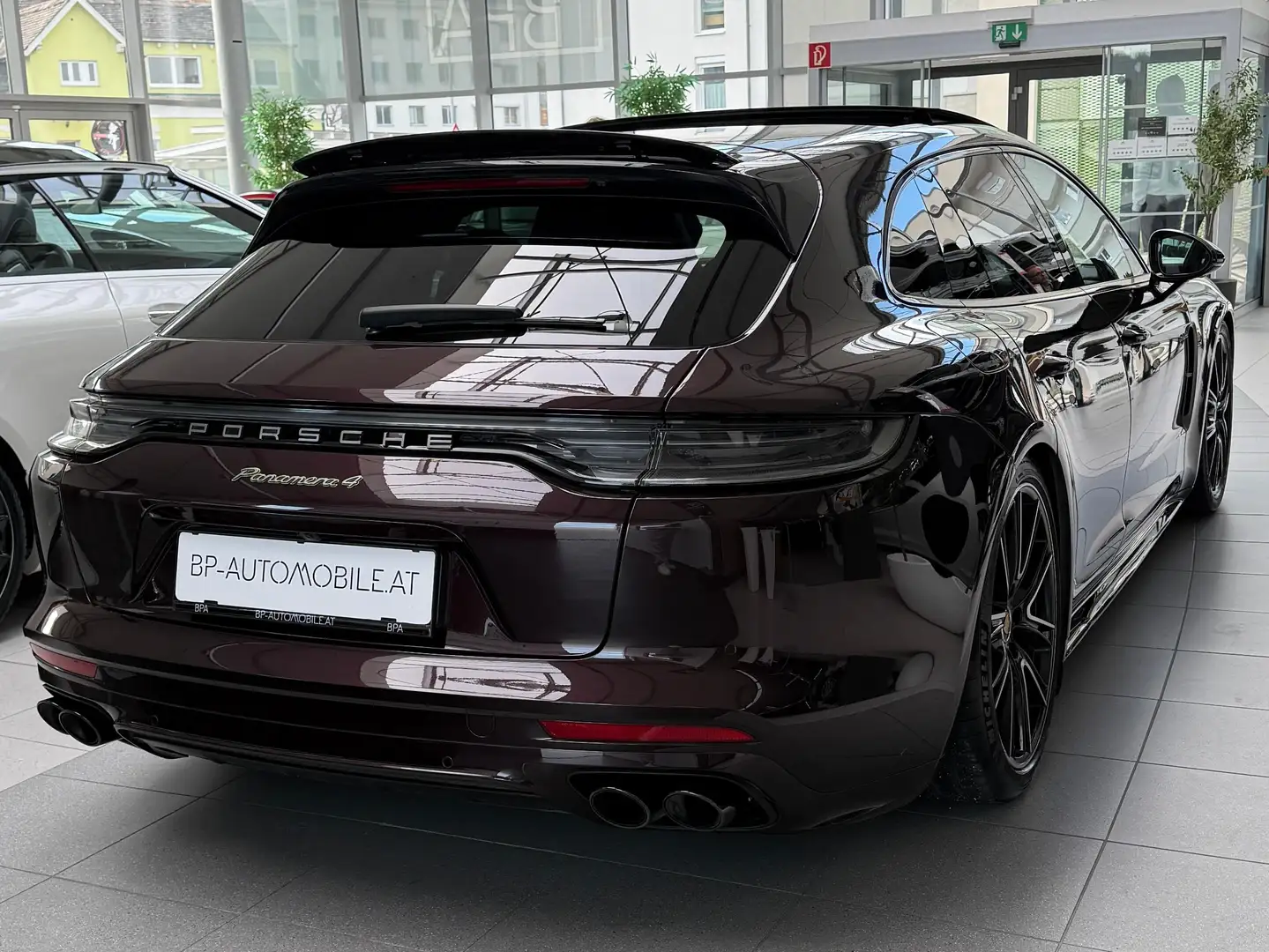 Porsche Panamera 4 E-Hybrid Platinum Edition // TOP AUSSTATTUNG // Rot - 2