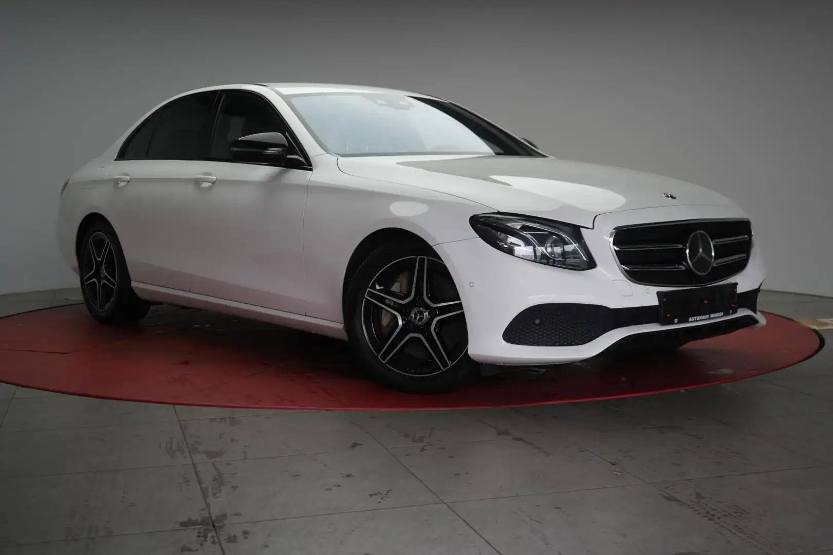 Mercedes-Benz E 350 d 9G-Tronic Avantgarde Distronic/Kamera/Bu Weiß - 1