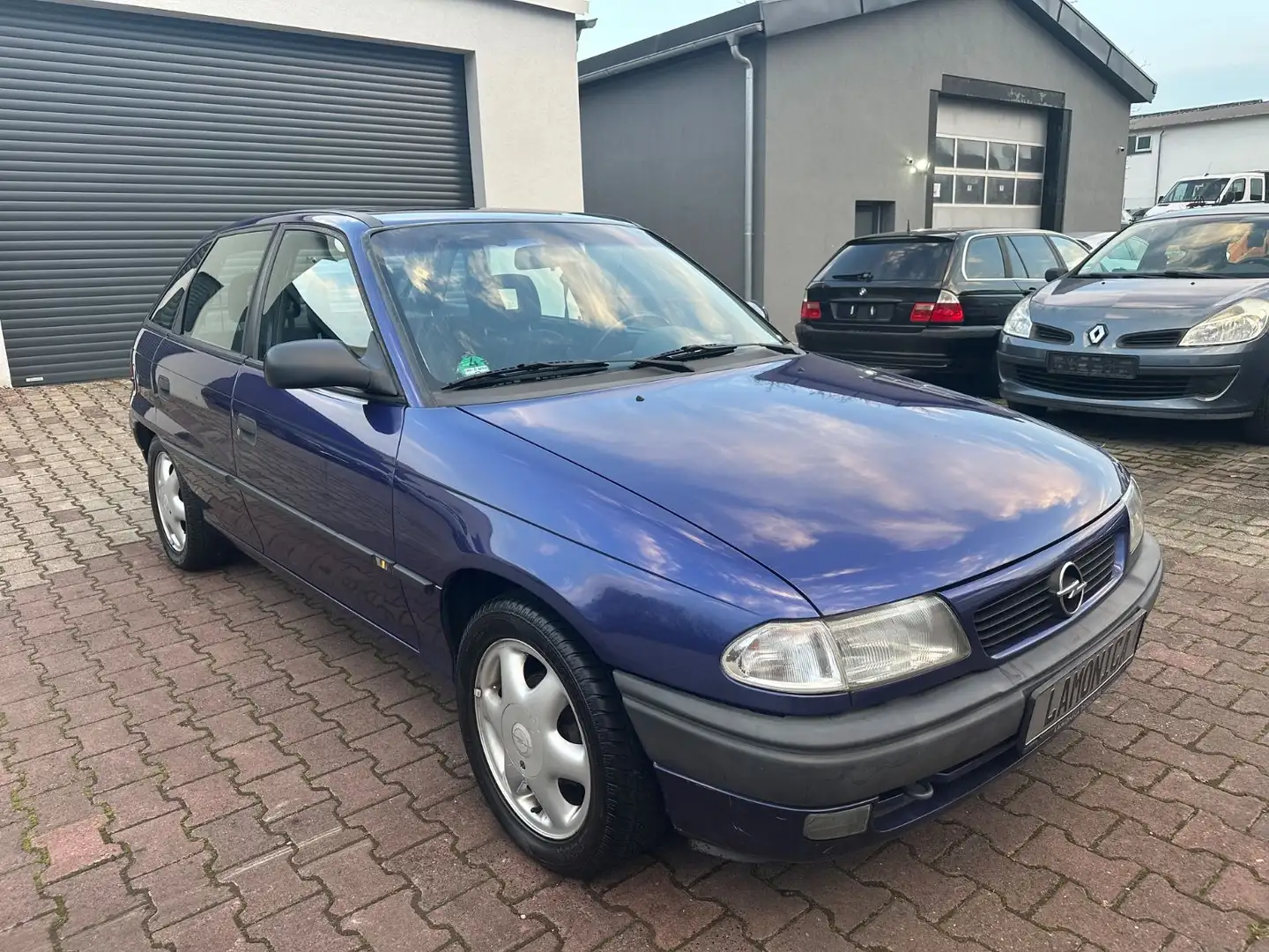 Opel Astra Albastru - 1