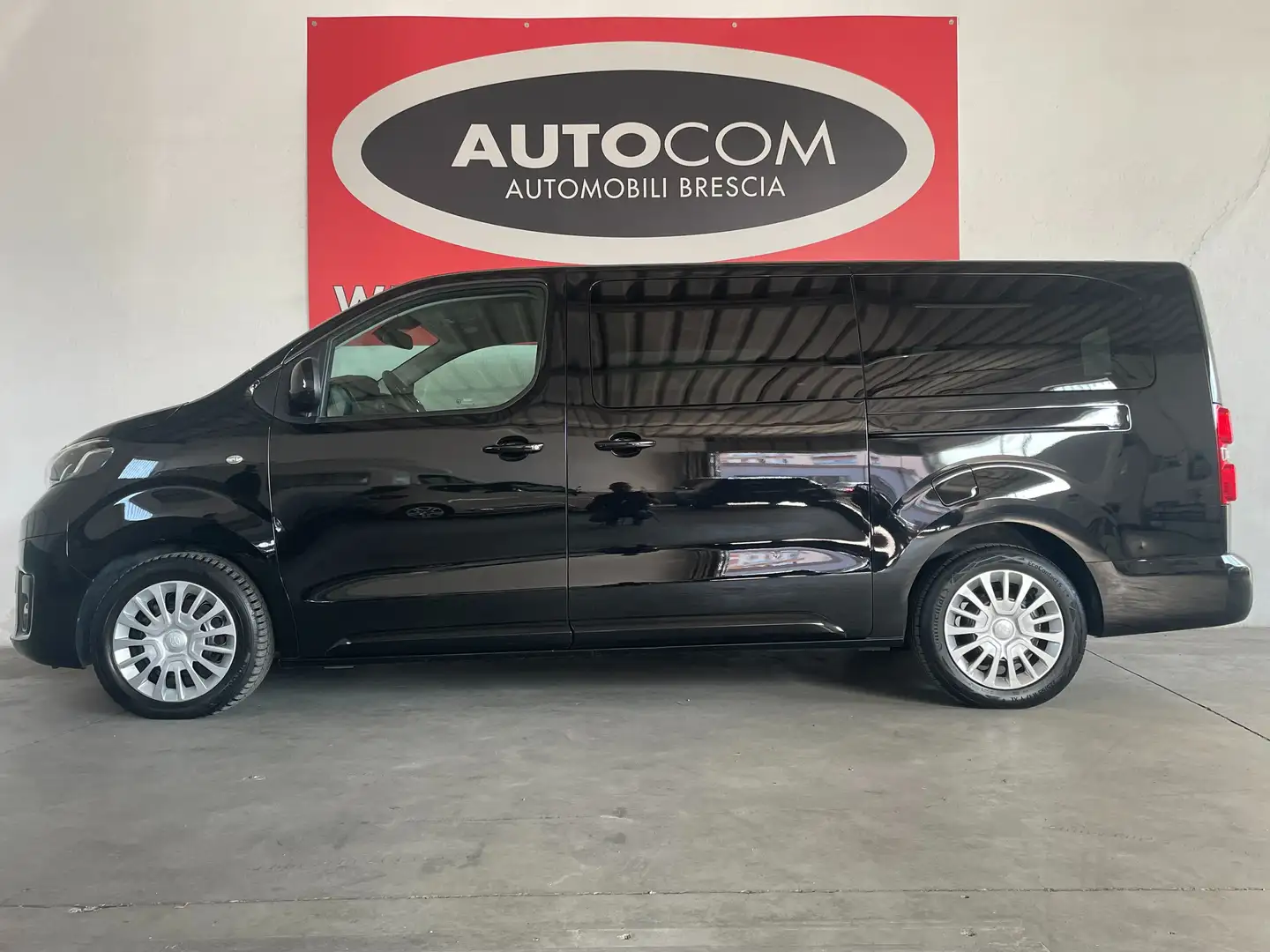Toyota Proace Verso Long Lounge 2.0 Nero - 1
