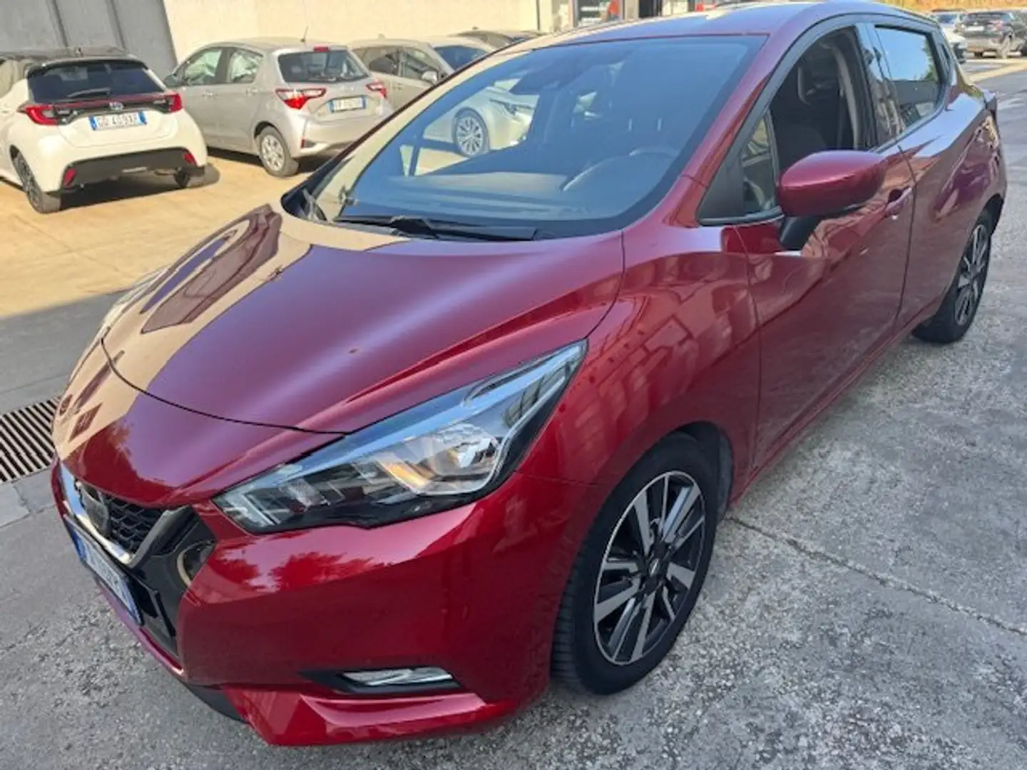 Nissan Micra Micra 1.0 Tekna 100cv xtronic my19 Rosso - 1