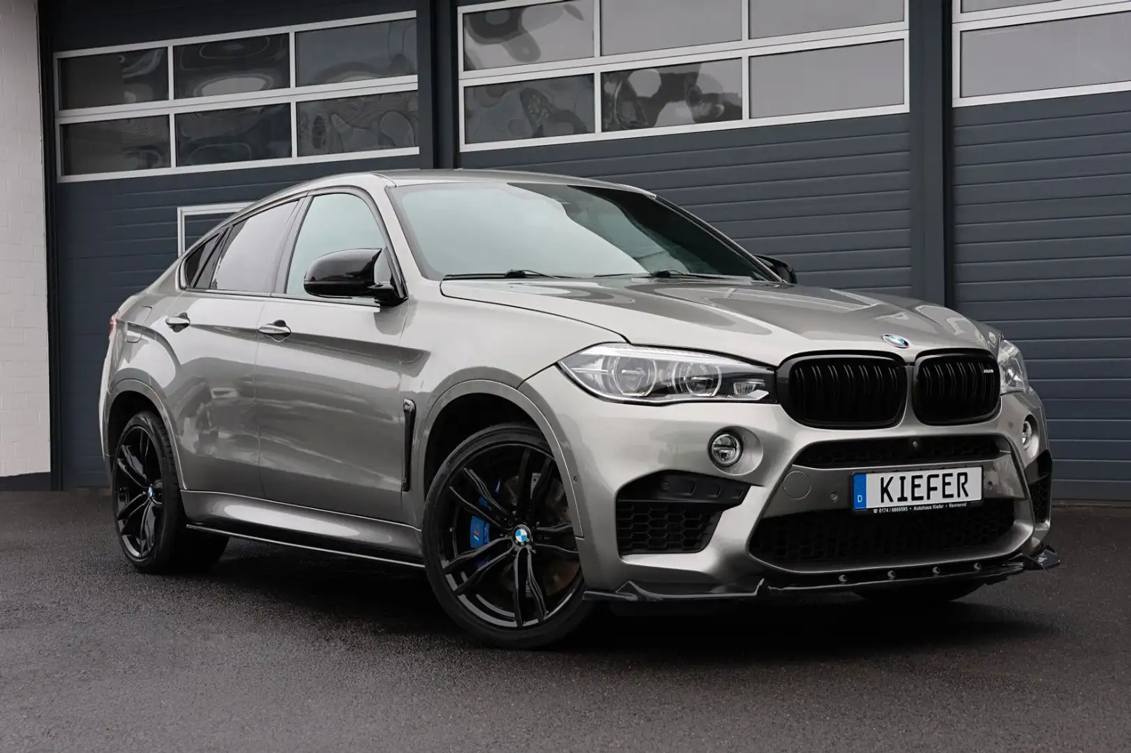 BMW X6 M X6M/HUD/B&O/360°/CarPlay/4xSHZ/SBL/LHZ/R21 Grau - 1