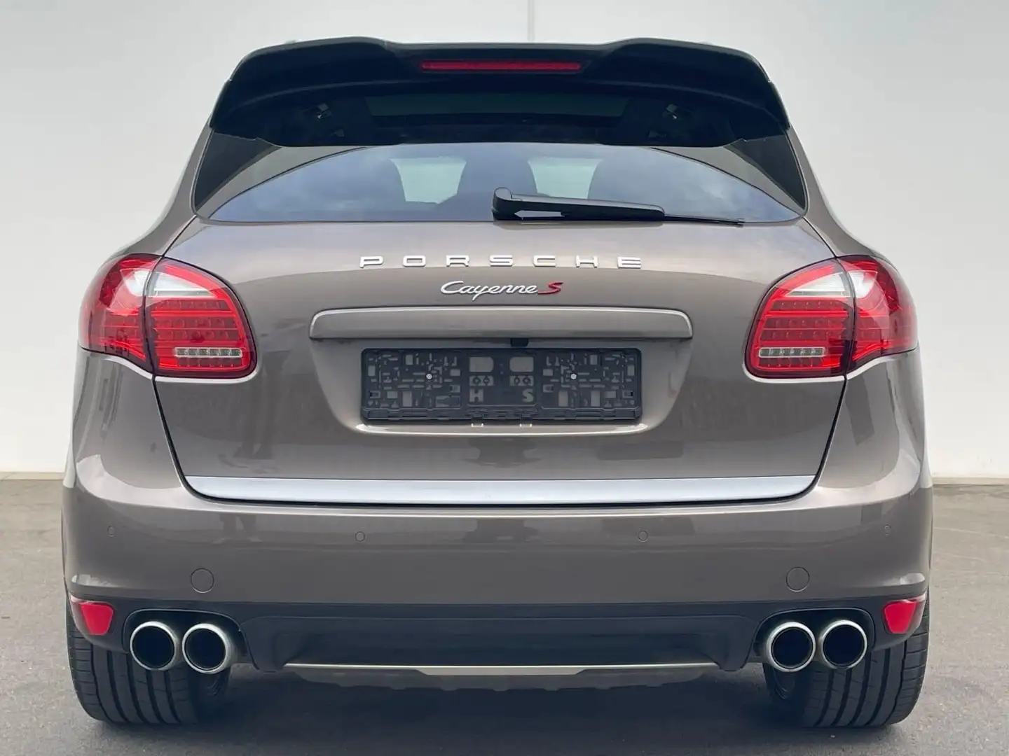 Porsche Cayenne S Tiptronic Braun - 1