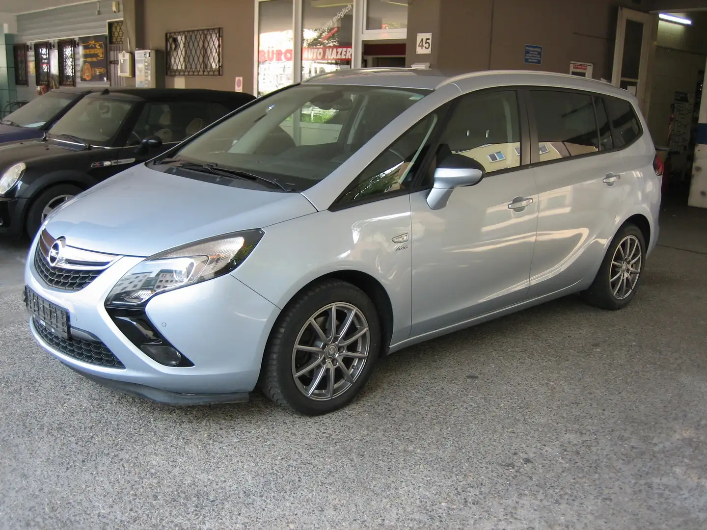Opel Zafira Tourer Active / 7 SITZE Grau - 2
