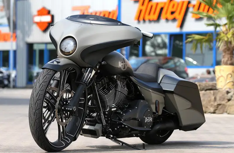 Harley-Davidson Street Glide - foto 2