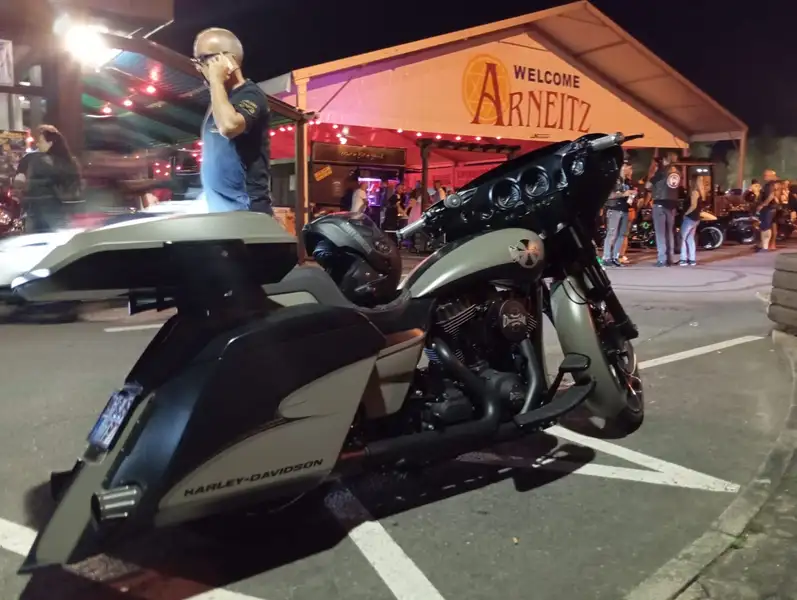 Harley-Davidson Street Glide - foto 6