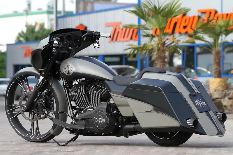 Harley-Davidson Street Glide - foto 3
