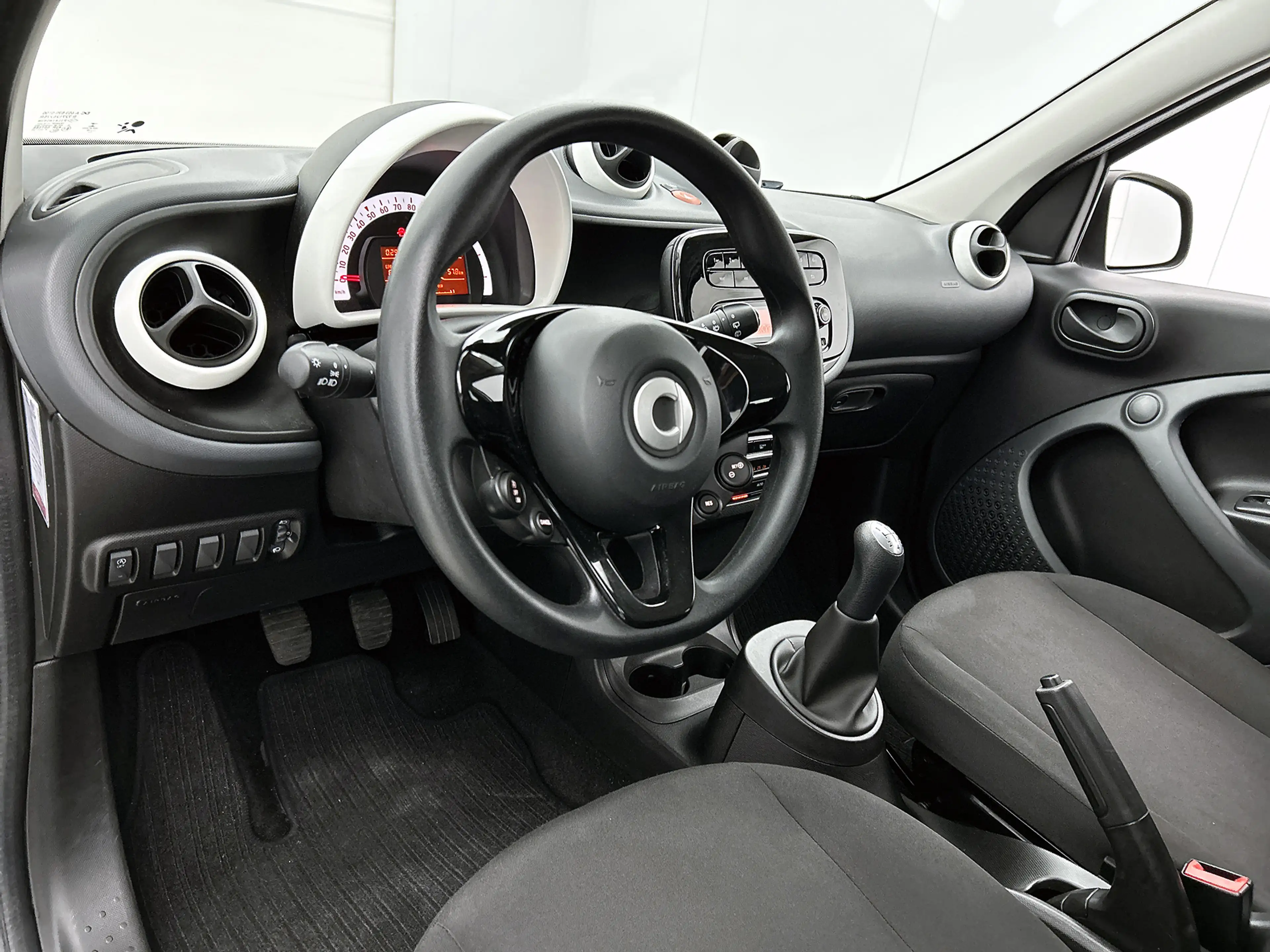 smart forFour 1.0 Business Solution 5drs. / Airco-ecc. / Cruise — photo 2