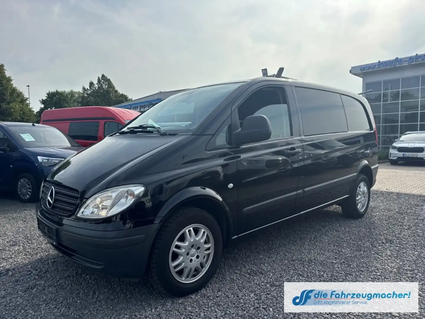 Mercedes-Benz Vito Mixto 111 CDI kompakt DPF *EXPORT Nero - 2