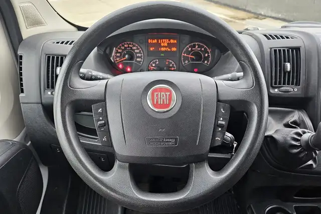 Fiat Ducato view 20