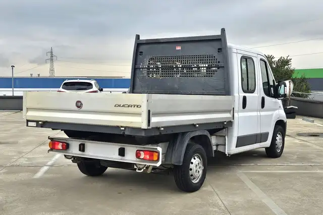 Fiat Ducato view 4