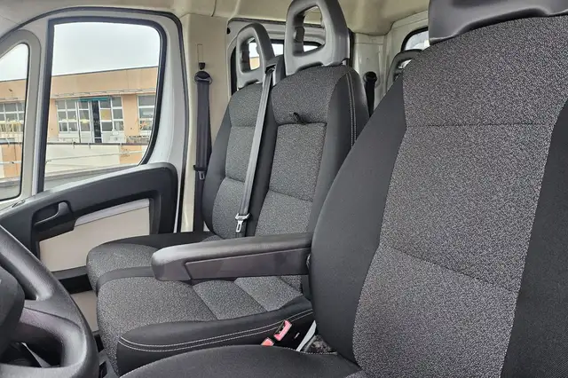 Fiat Ducato view 15