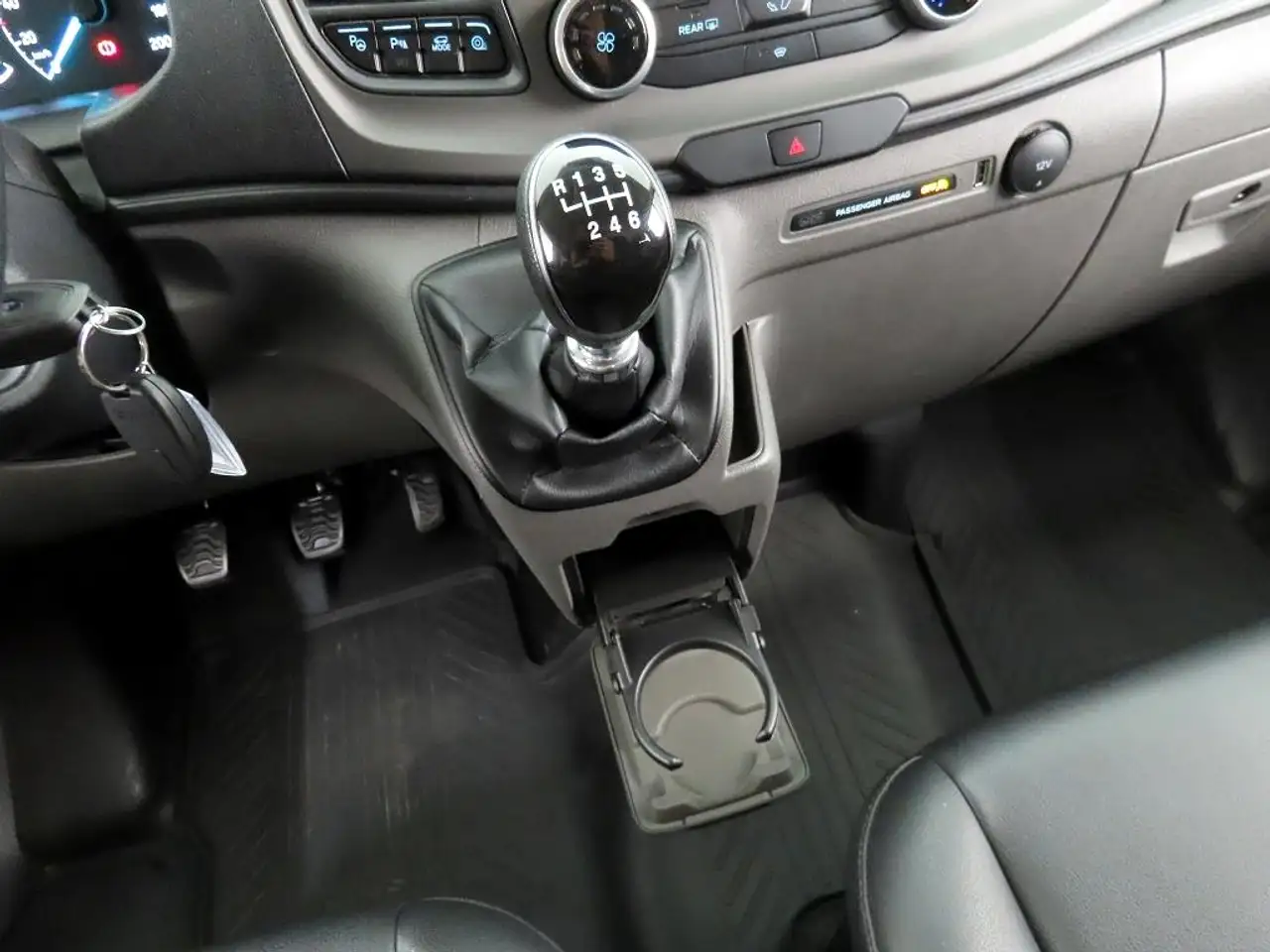 Ford Tourneo 2.0 L1 Navi+ 2xKlima+Standhzg+Kam, миниатюра 21
