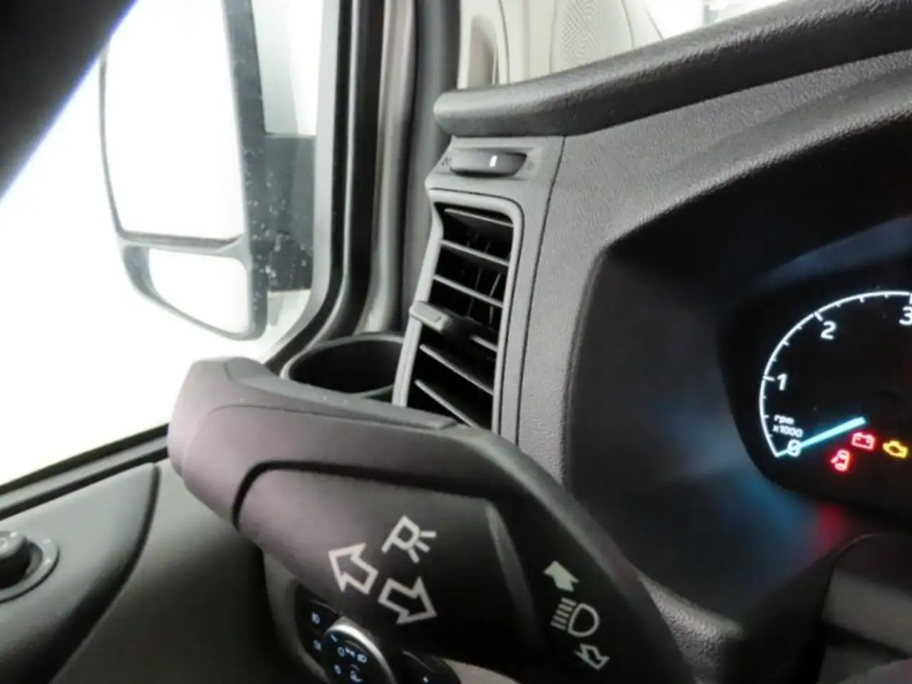 Ford Tourneo 2.0 L1 Navi+ 2xKlima+Standhzg+Kam, миниатюра 23