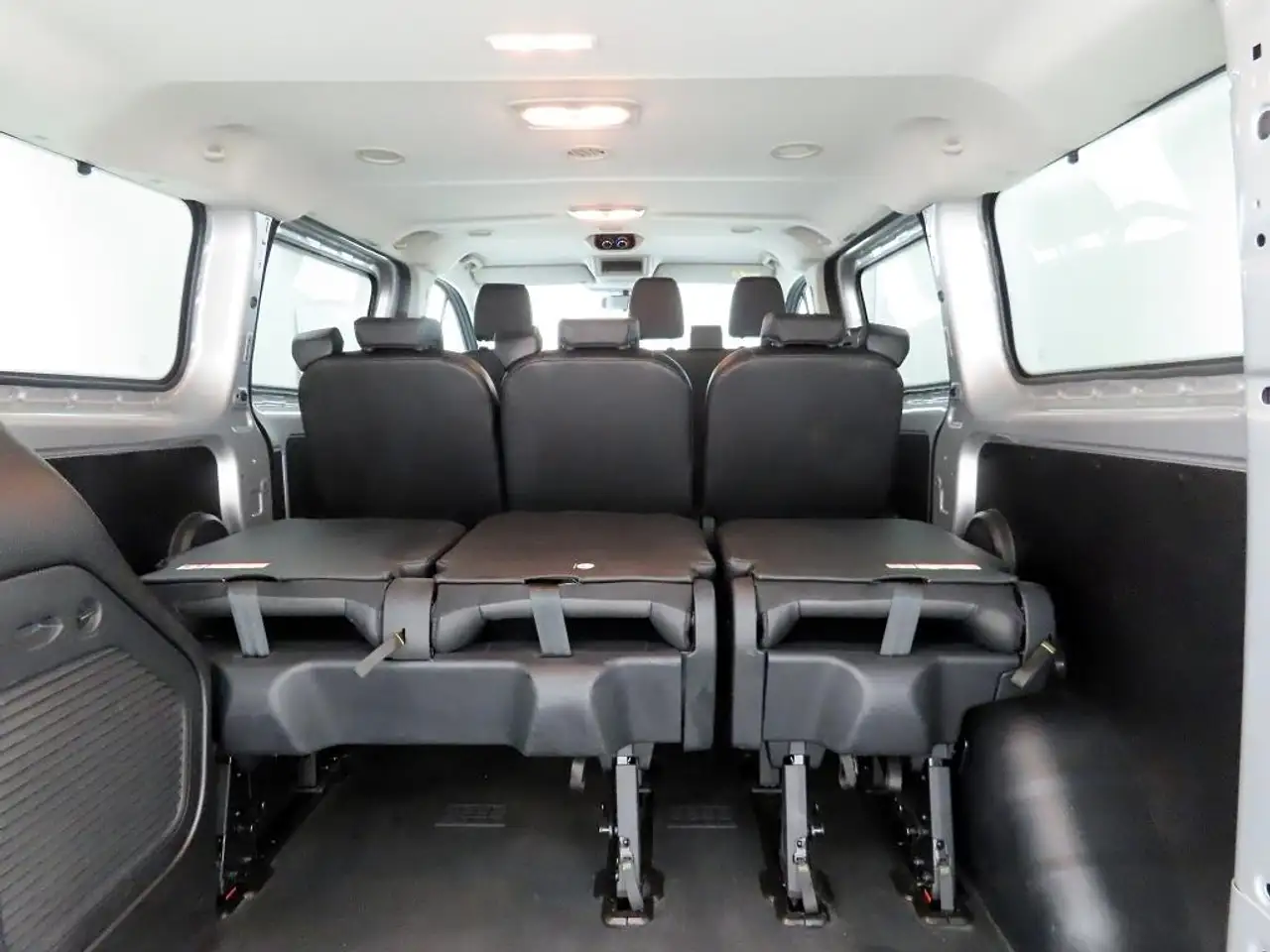 Ford Tourneo 2.0 L1 Navi+ 2xKlima+Standhzg+Kam, миниатюра 9