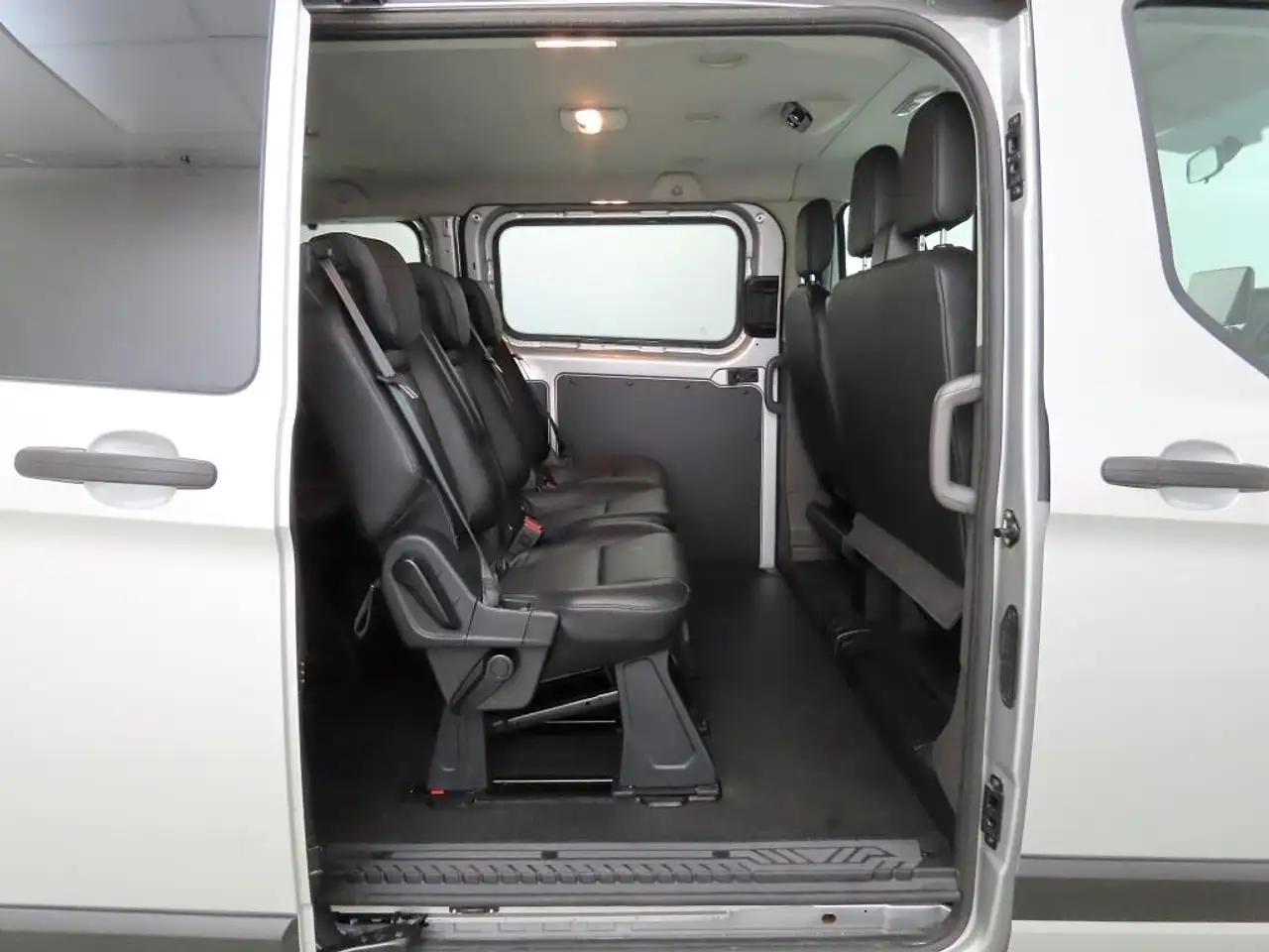 Ford Tourneo 2.0 L1 Navi+ 2xKlima+Standhzg+Kam, миниатюра 10