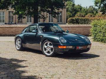 Carrera | Aventurine Green | 6-Speed | Top Spec