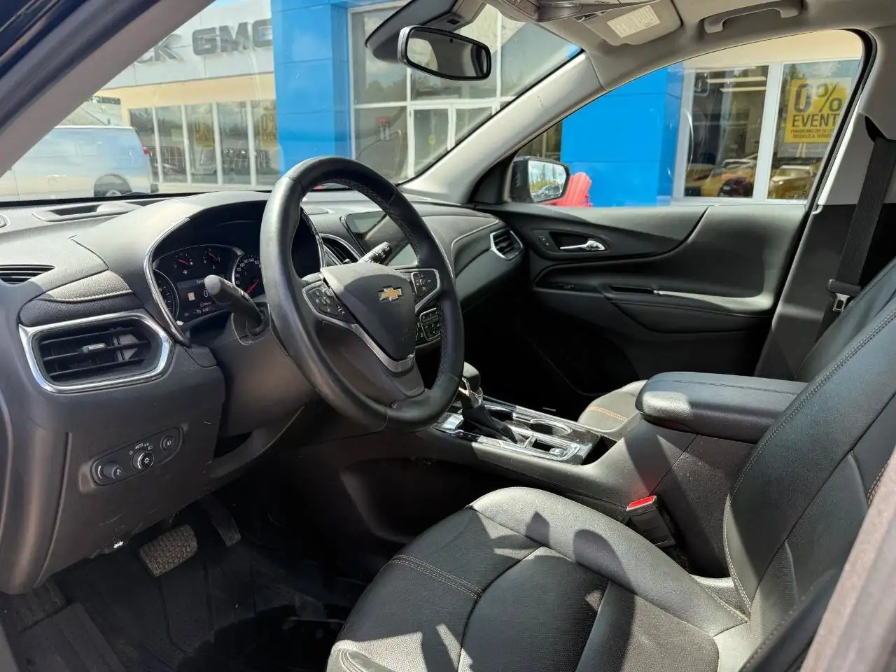 Chevrolet Equinox photo Chevrolet Equinox