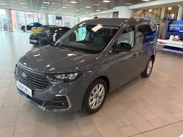 Ford Tourneo Connect 1.5 PLUG-IN HYBRID 150CV TITANIUM