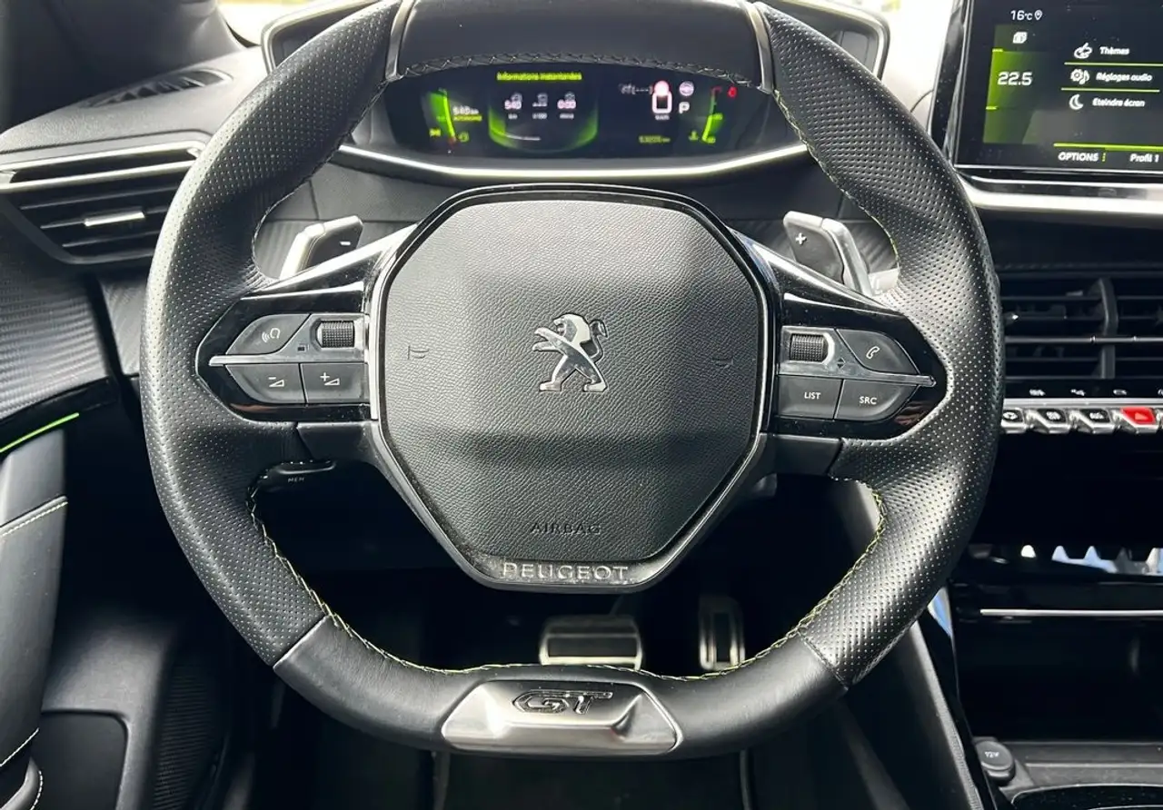 Peugeot 208 208 — photo 4