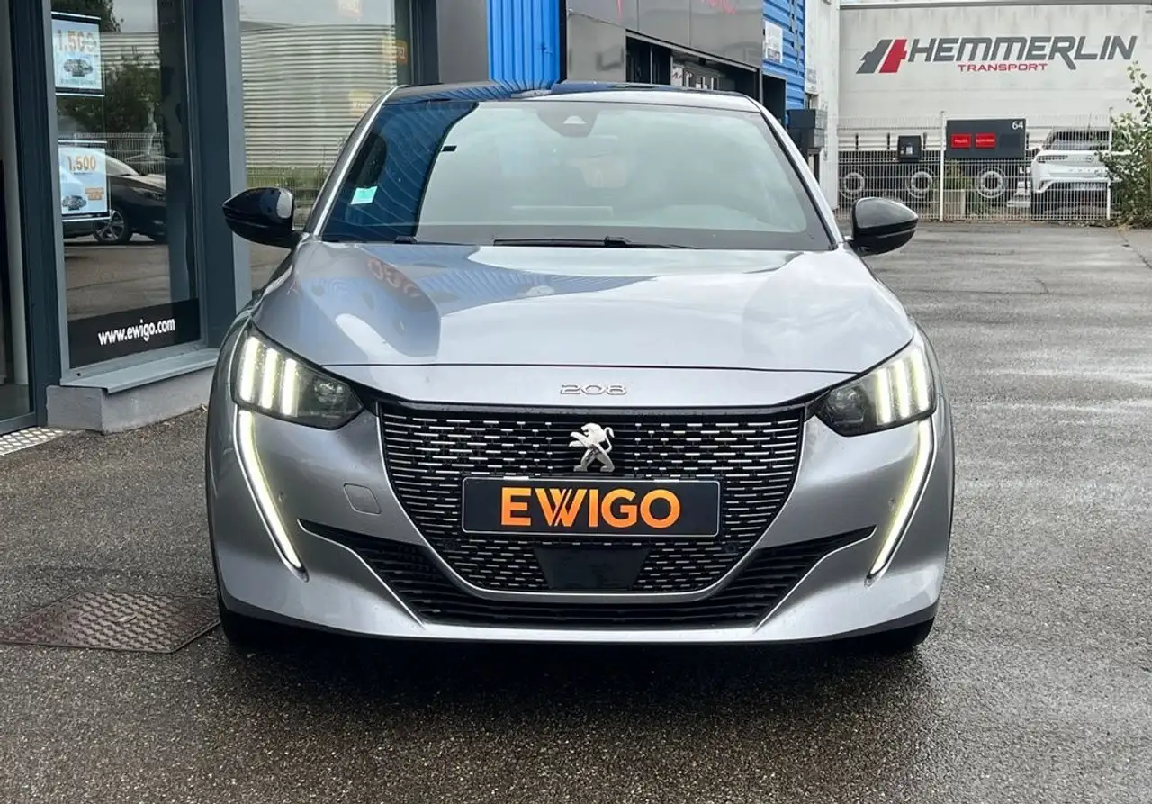 Peugeot 208 208 — photo 13