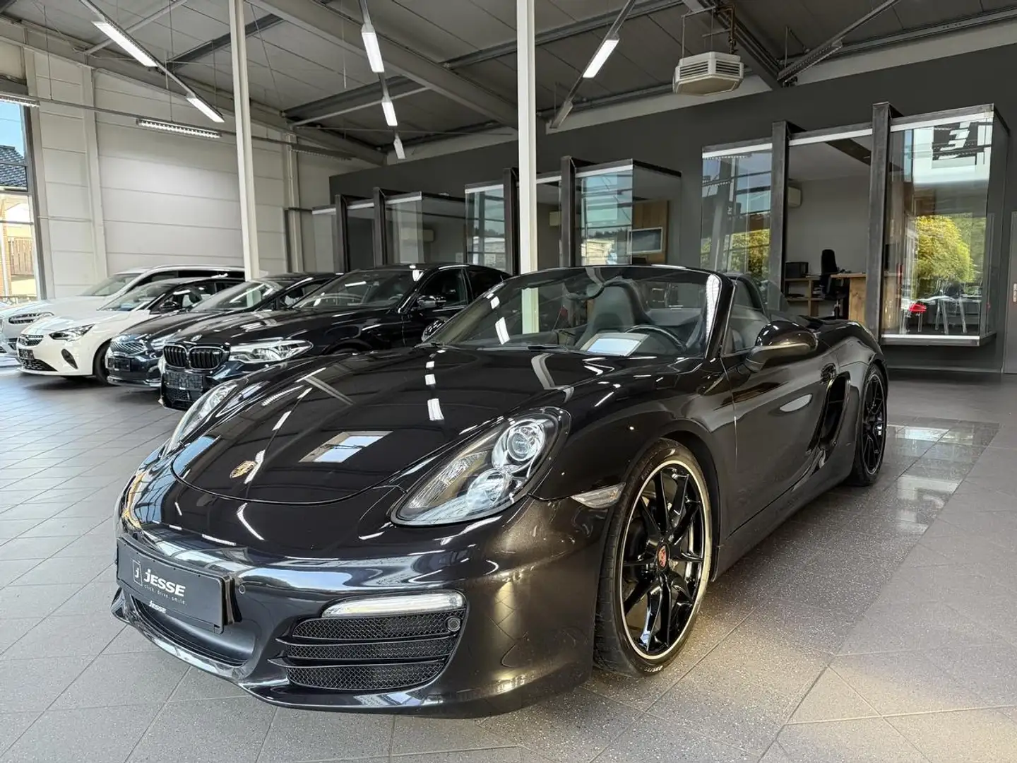 Porsche Boxster 2.7 Cabrio 20'' Sportaga PDC SHZ Noir - 1