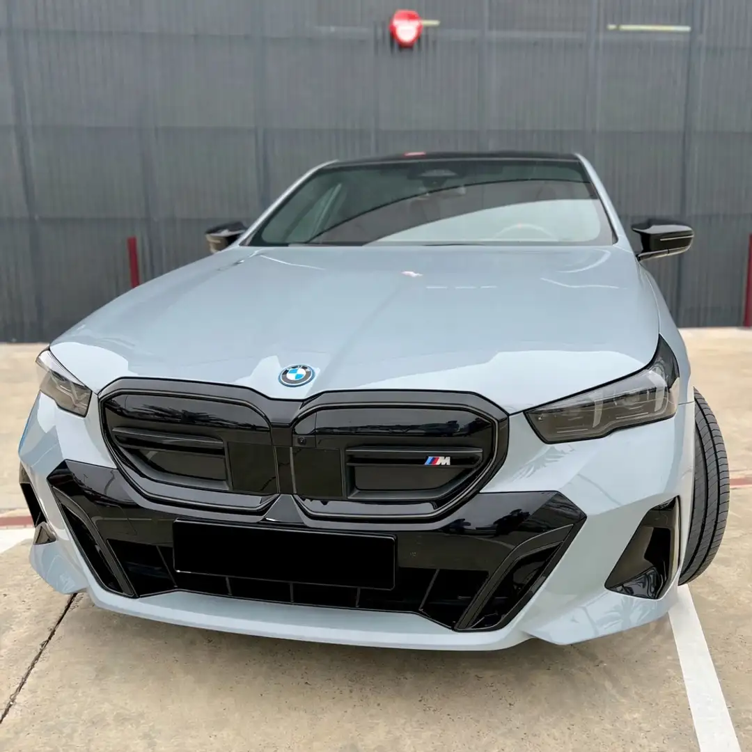BMW i5 M60 xDrive M Sport Pro - 1