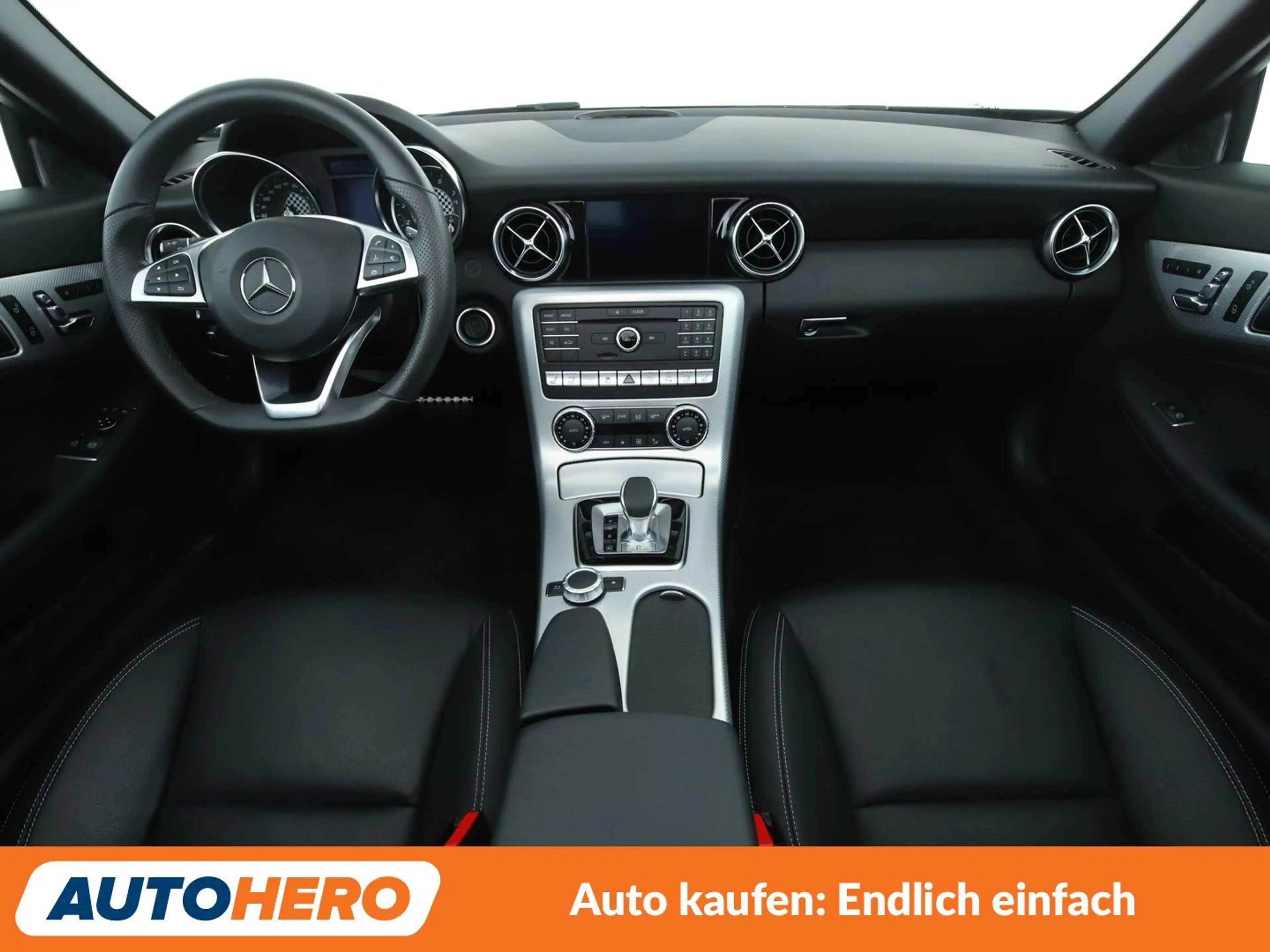 Mercedes-Benz SLC 300 300 Aut.*NAVI*PDC*TEMPO*SHZ* — photo 12