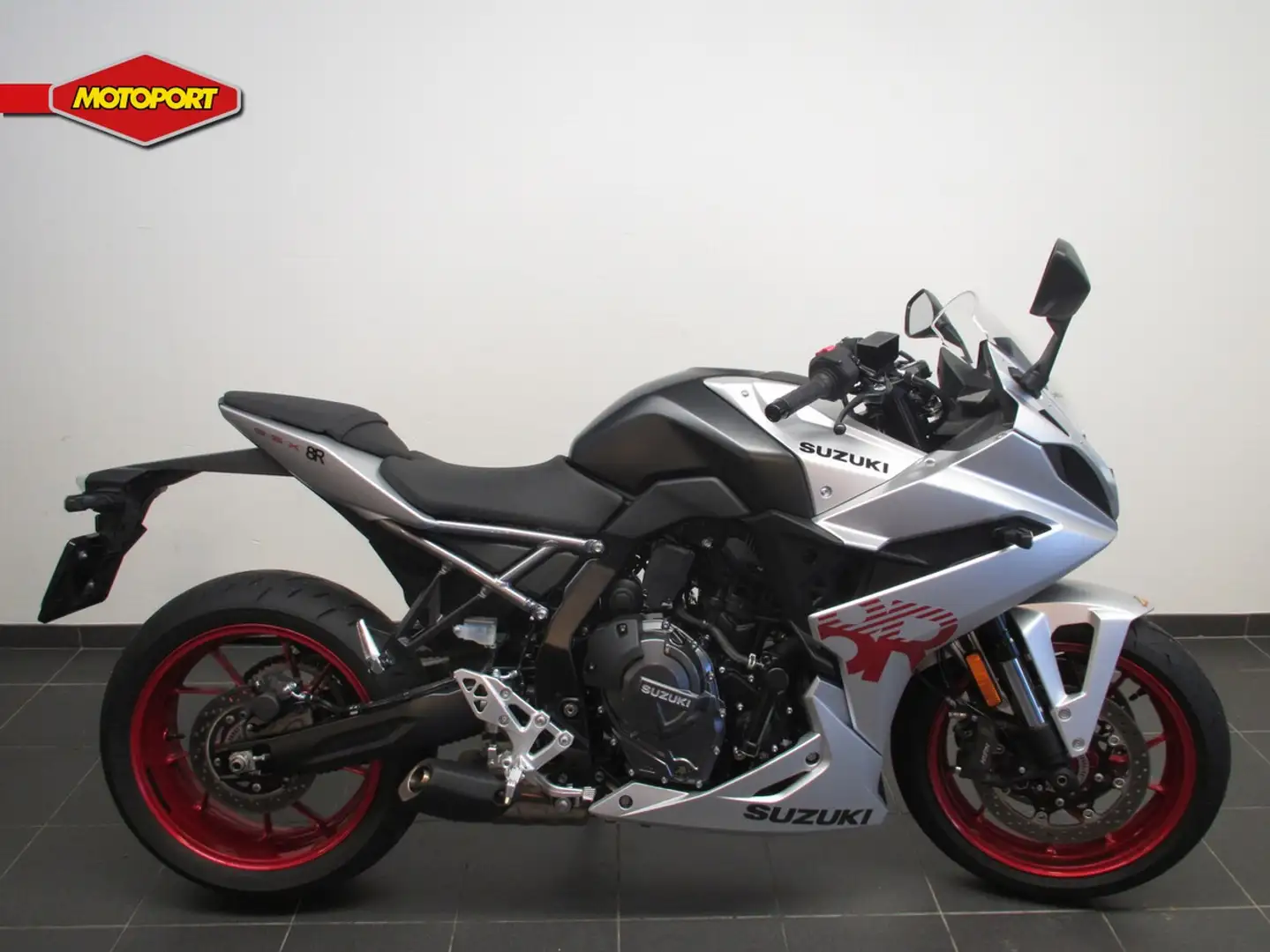 Suzuki GSX 8R Gris - 1