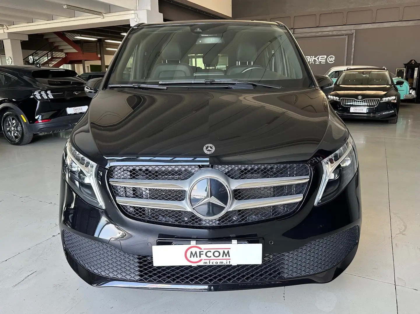 Mercedes-Benz V Long 250 d Sport auto Noir - 2