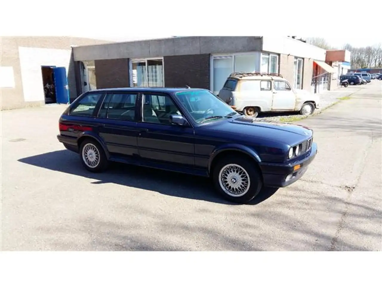 BMW 325 ix touring E30 aut. (1990) lazurblauw 141.000 km, foto 3