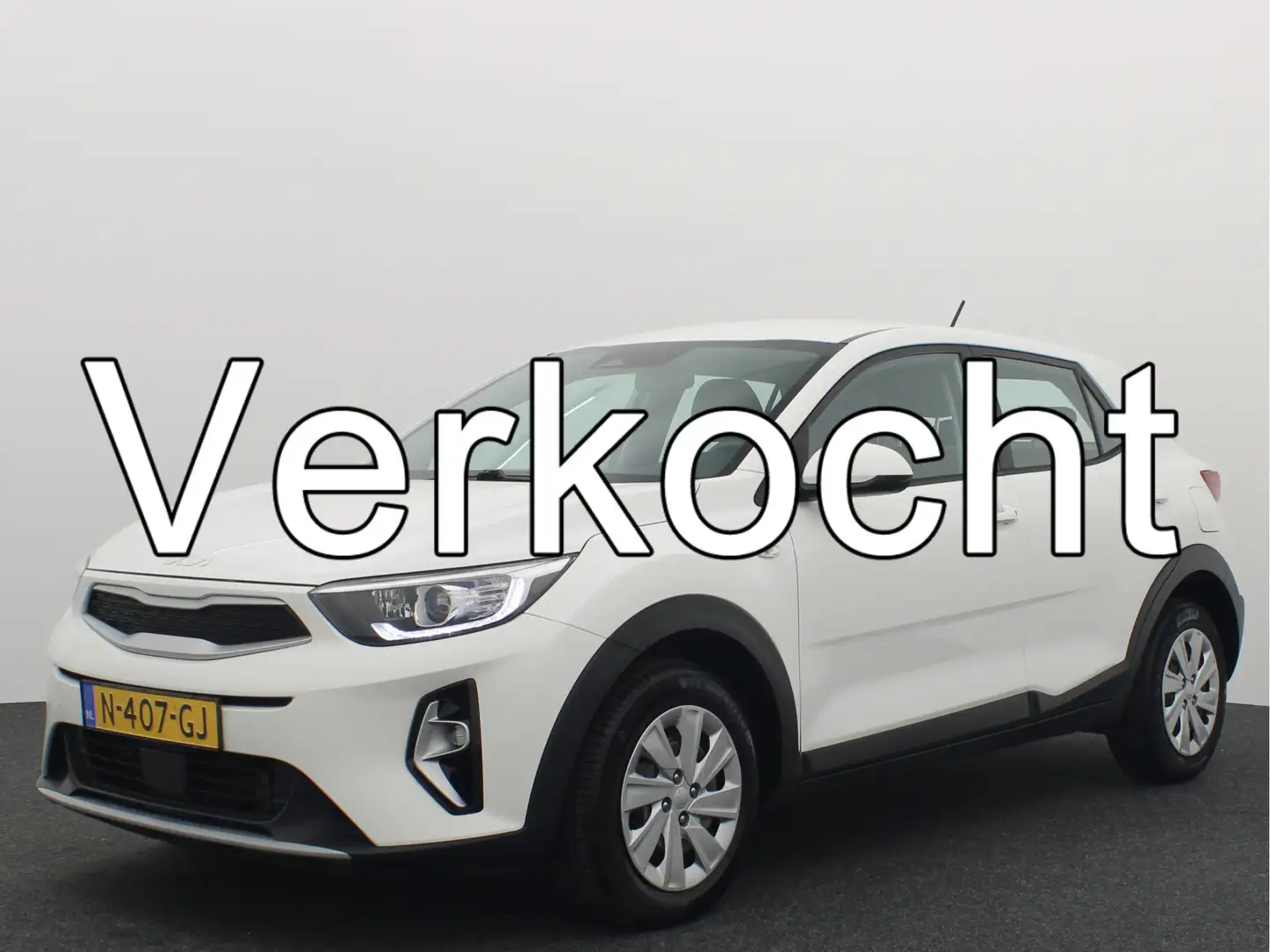 Kia Stonic 1.0 T-GDi MHEV ComfortLine TREKHAAK / AIRCO / BLUE Blanc - 1