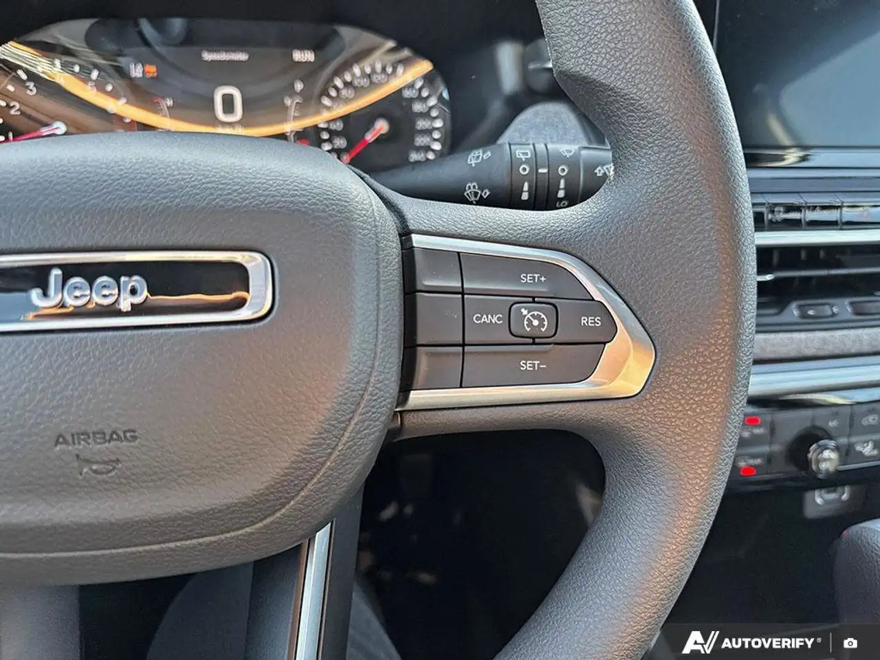 Jeep Compass снимка Jeep Compass