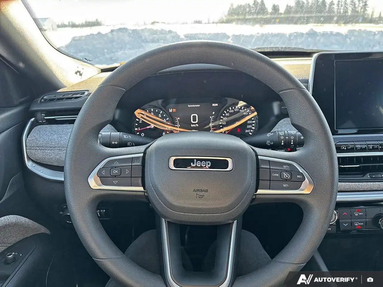 Jeep Compass снимка Jeep Compass