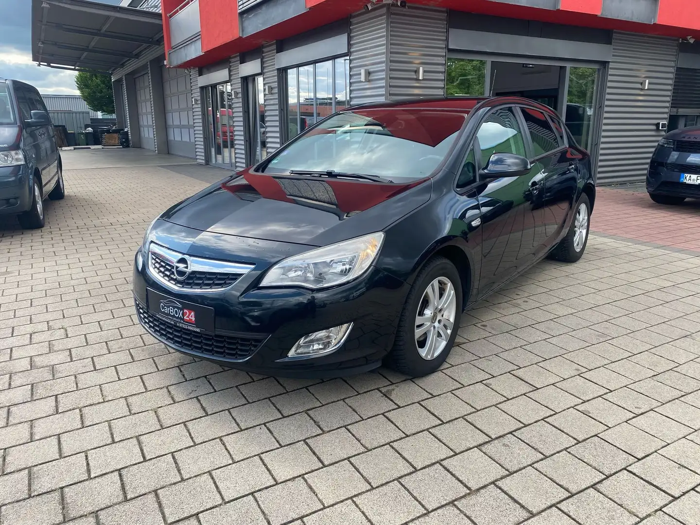 Opel Astra Edition Negro - 1