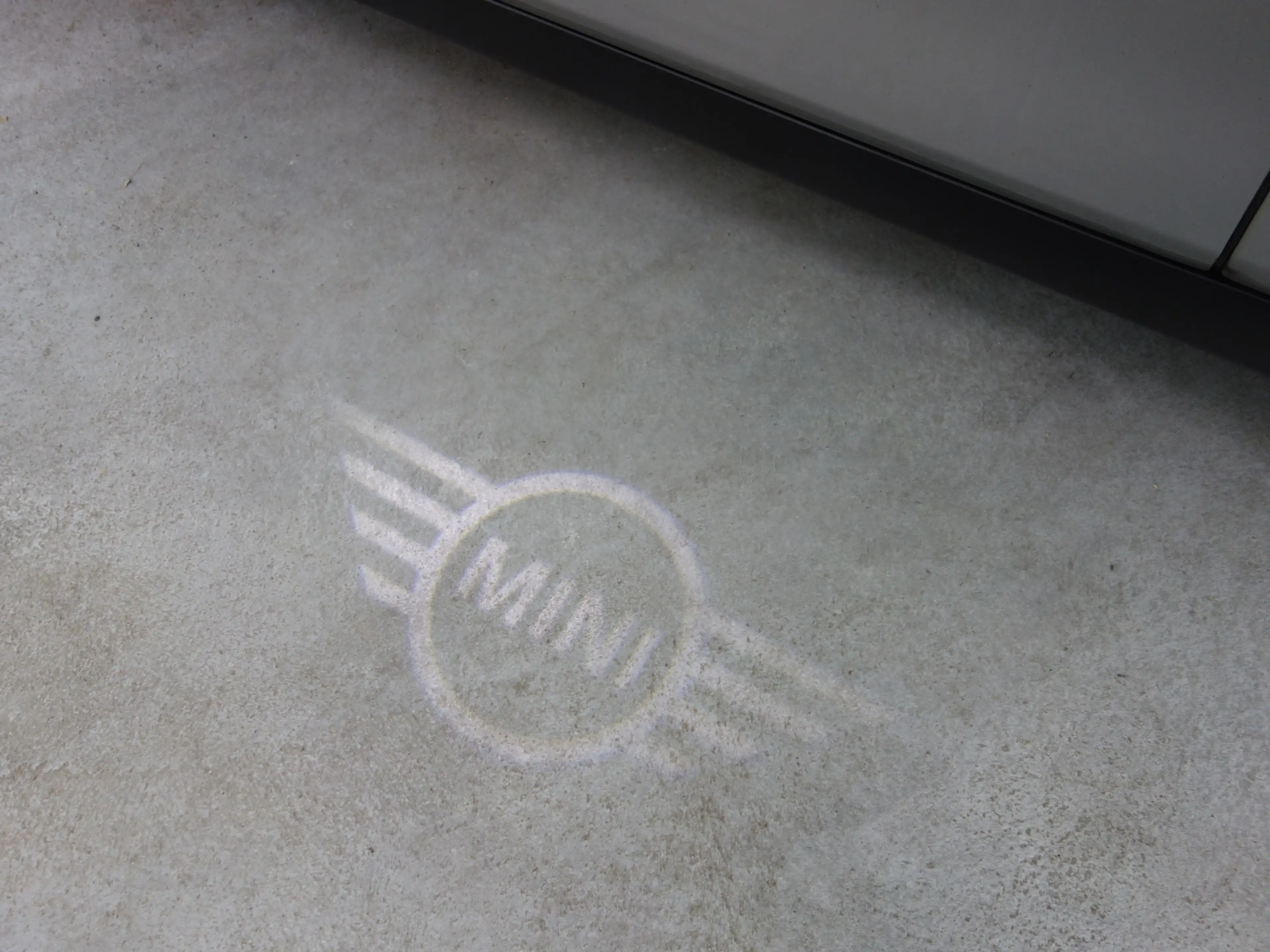 MINI Cooper Clubman Automatik Navi SHZ R-Cam LED — photo 10