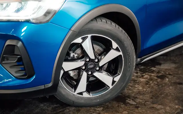 Ford Focus view 5
