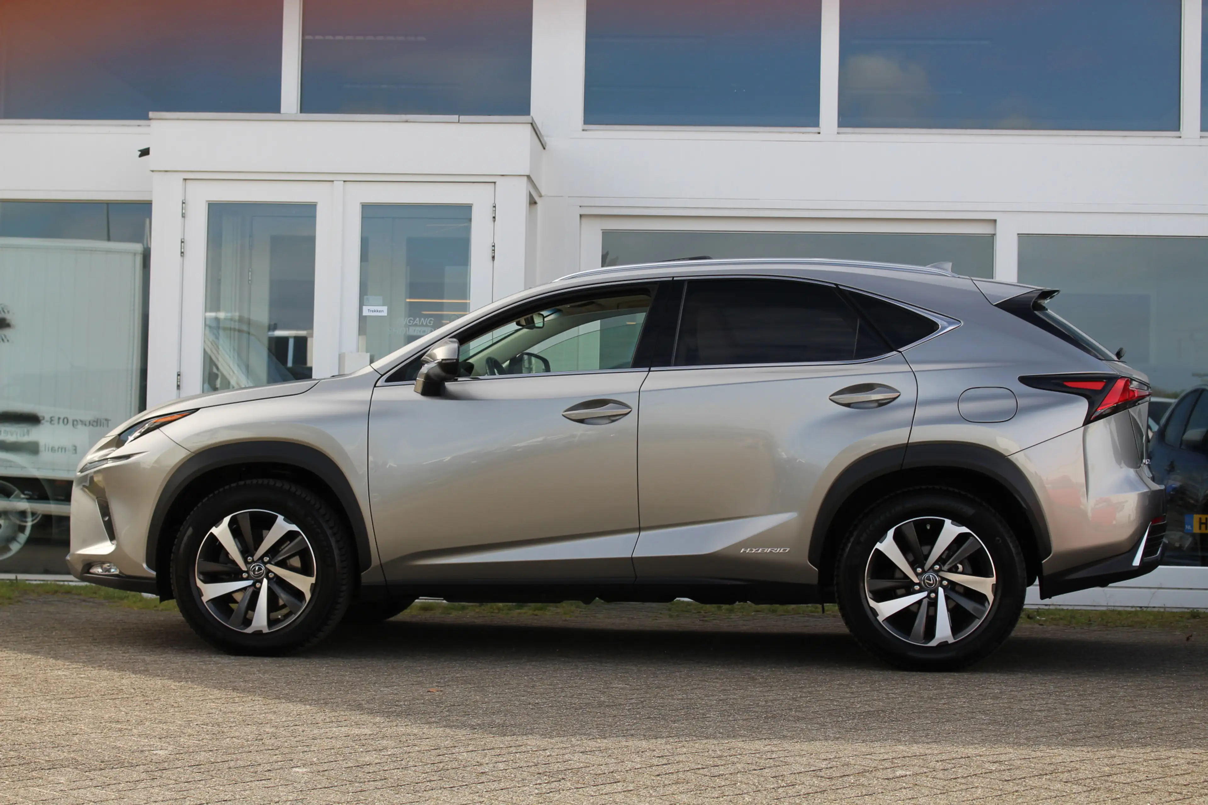 Lexus NX 300h Hybride AWD President Line I Pano I Mark Lev. I Fa — photo 14