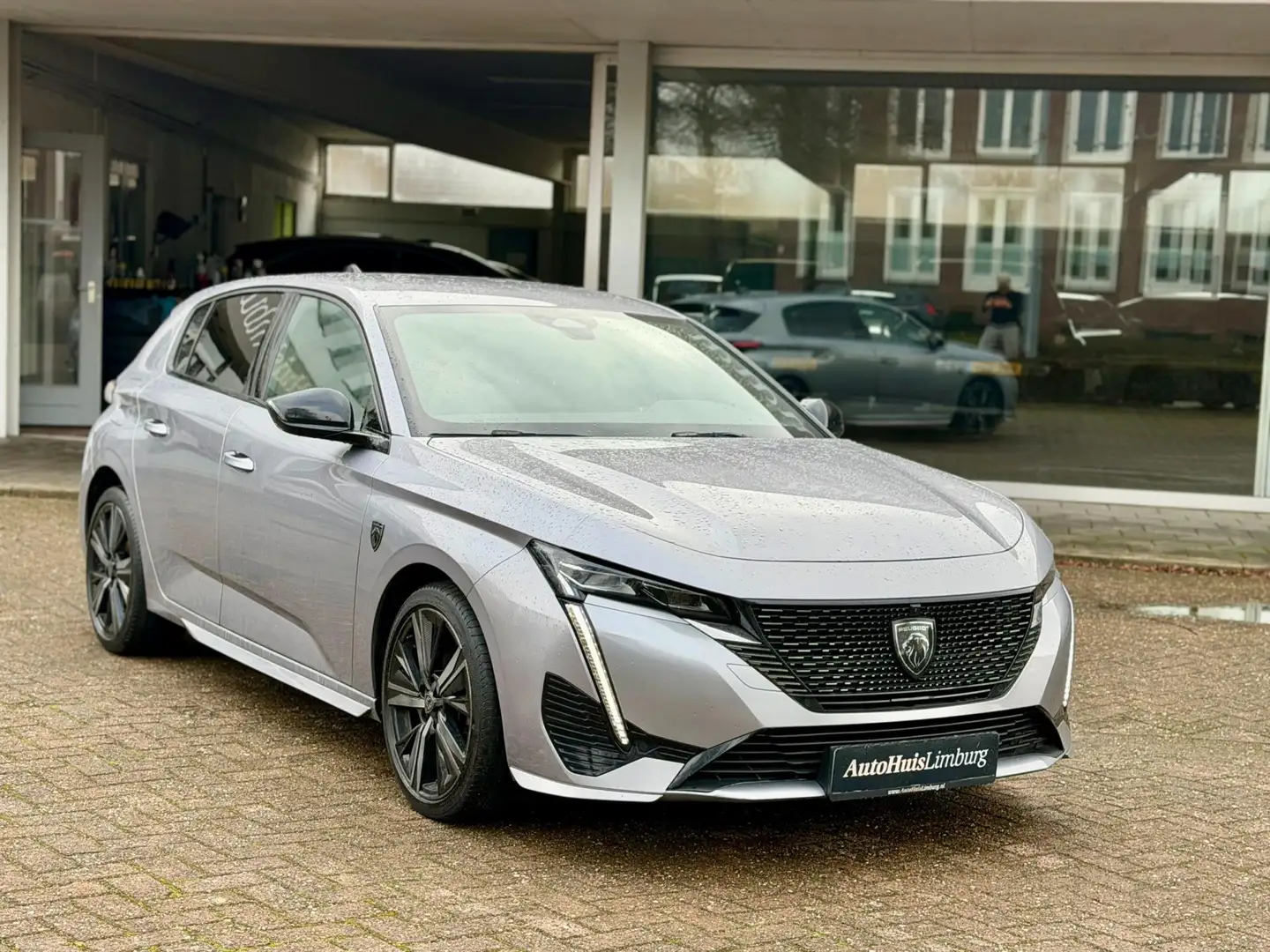 Peugeot 308 1.2 PureTech GT Pack Business|Camera|CarPlay|Nieuw Grau - 1