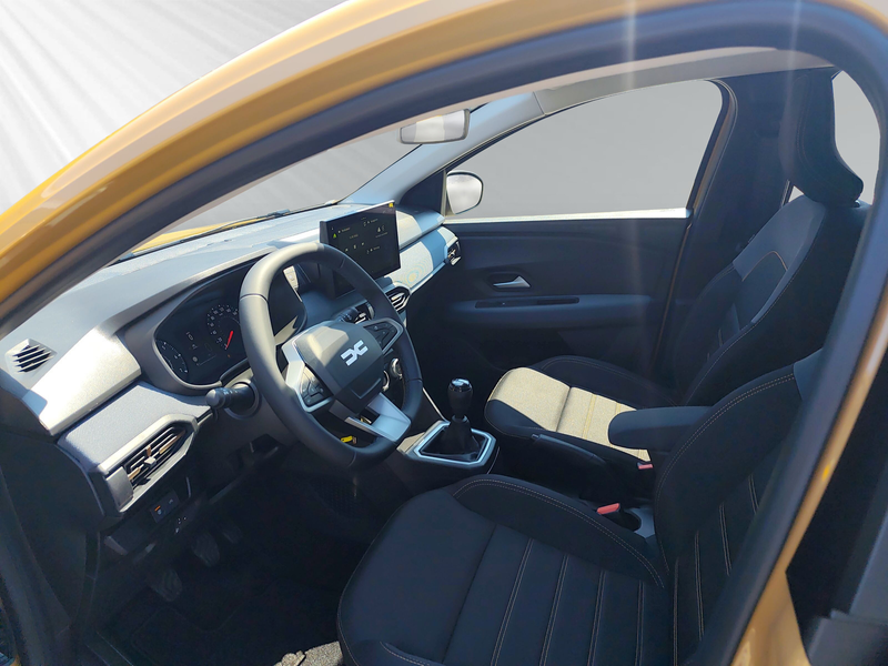 Dacia Sandero III Stepway Expression Eco-G 120 — photo 7