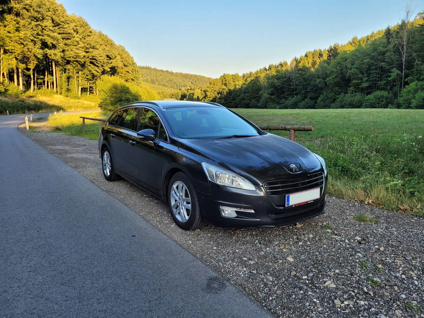 Peugeot 508 508 SW 2,0 HDI Active Active Grau - 1
